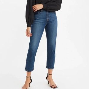 NWT LEVI’s Wedgie straight jean 27 x 29
